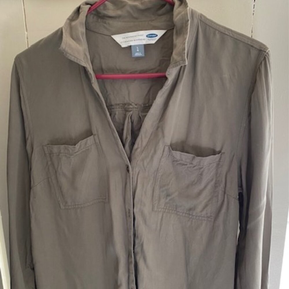 Old Navy The Boyfriend Shirt